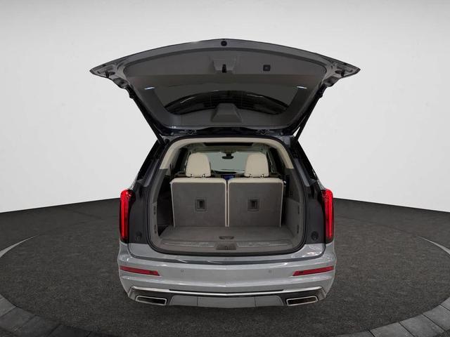 Photo of 2024 Argent Silver Metallic Cadillac XT6