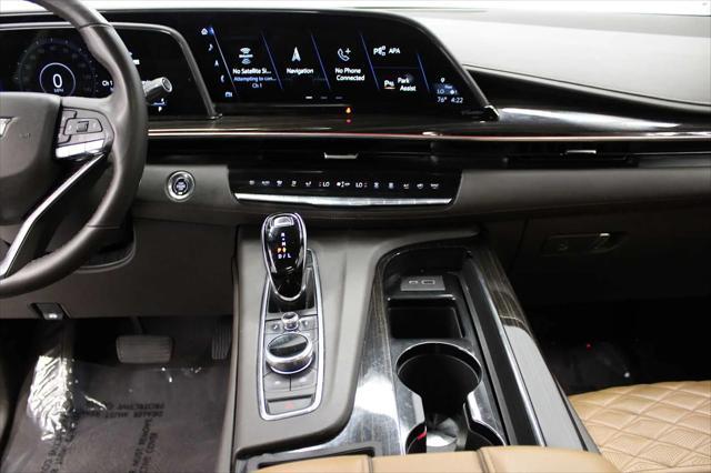 Photo of 2021 Crystal White Tricoat Cadillac Escalade
