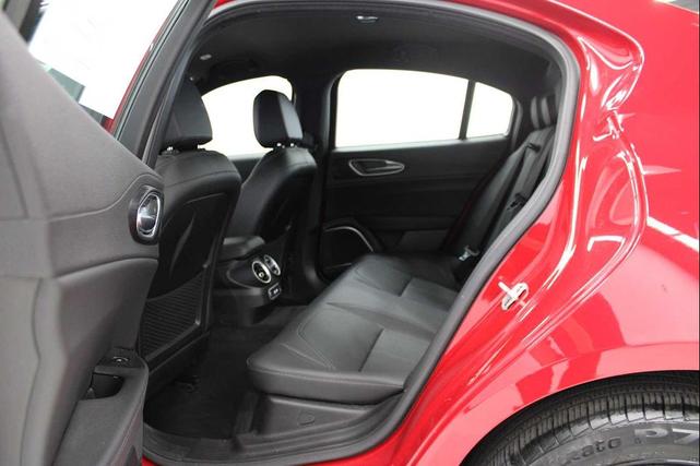 Photo of 2022 Alfa Rosso Alfa Romeo Giulia