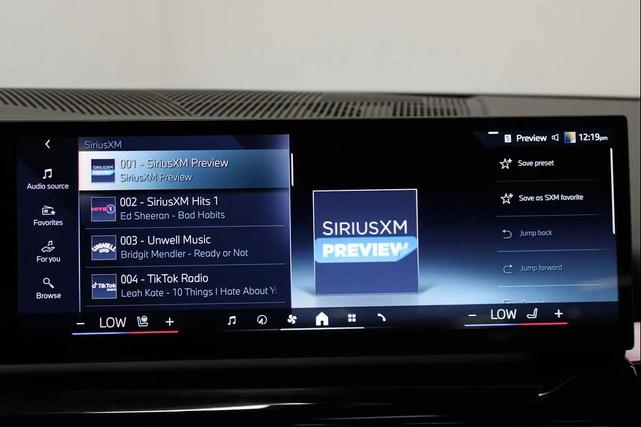 Photo of 2025 Black Sapphire BMW 540