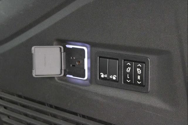 Photo of 2021 Black Chevrolet Tahoe