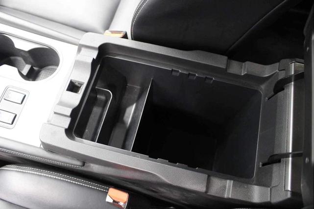 Photo of 2024 Pearl White Tricoat Nissan Murano