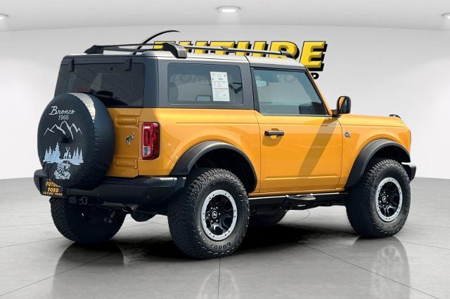 Photo of 2022 CYBER ORANGE MET TRI-COAT Ford Bronco