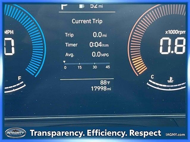 Photo of 2025 Soultronic Orange Pearl Hyundai KONA