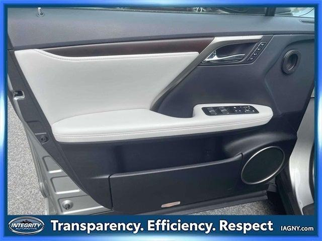 Photo of 2022 Atomic Silver Lexus RX 350