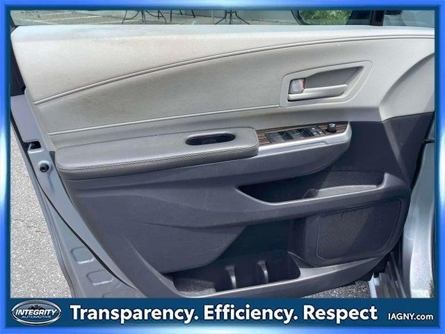 Photo of 2022 Celestial Silver Metallic Toyota Sienna