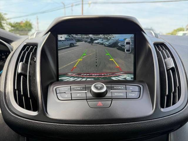 Photo of 2018 Ruby Red Ford Escape