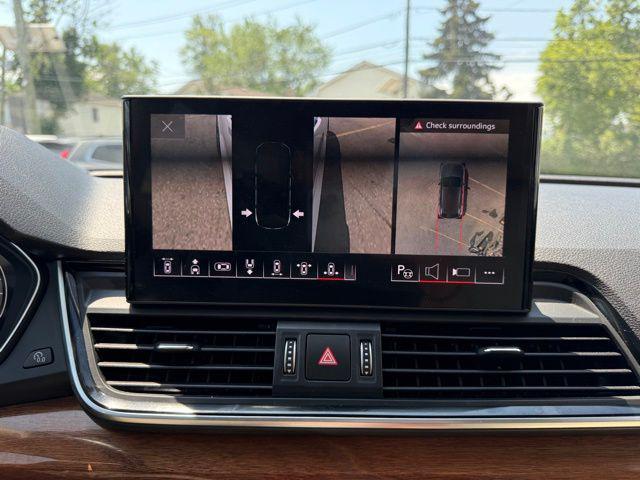 Photo of 2021 White Audi Q5
