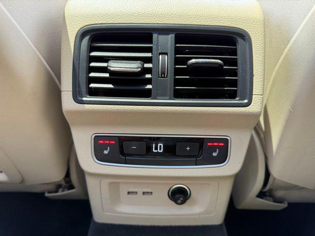 Photo of 2021 White Audi Q5