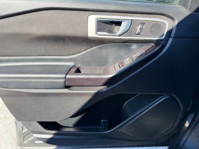 Photo of 2020 Magnetic Ford Explorer