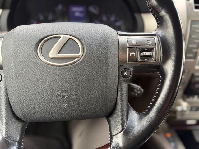 Photo of 2018 White Lexus GX 460
