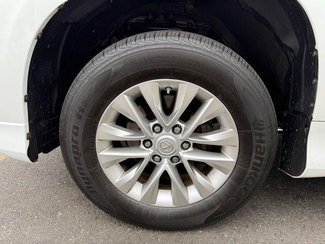 Photo of 2018 White Lexus GX 460