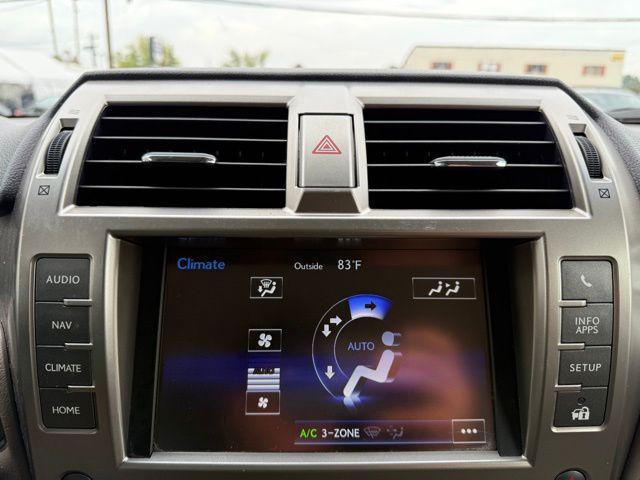 Photo of 2018 White Lexus GX 460