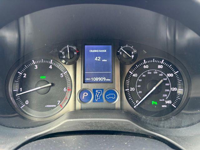Photo of 2018 White Lexus GX 460