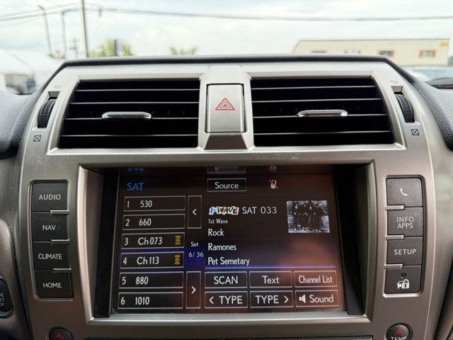 Photo of 2018 White Lexus GX 460