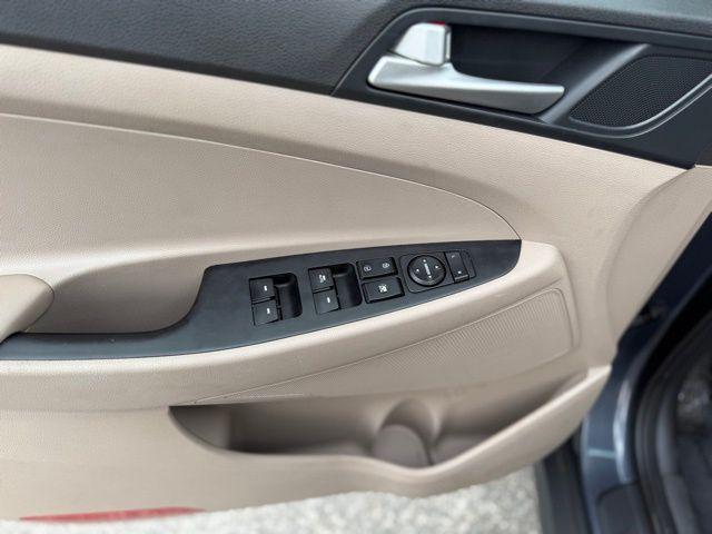 Photo of 2021 Dusk Blue Hyundai TUCSON