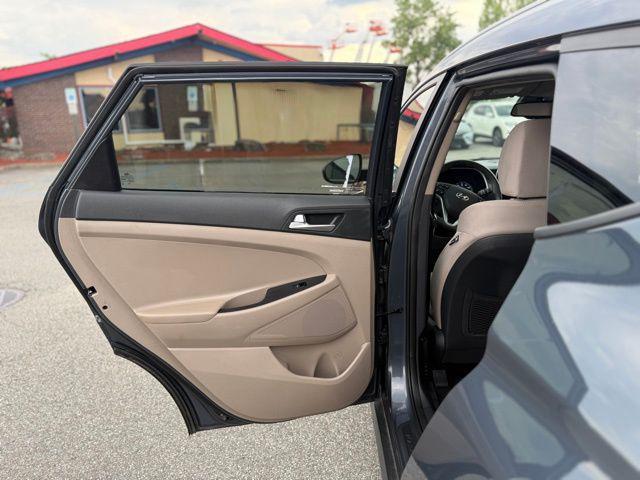 Photo of 2021 Dusk Blue Hyundai TUCSON