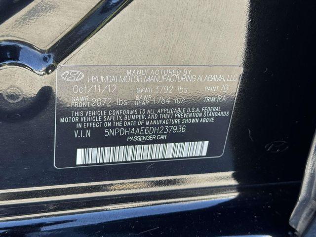 Photo of 2013 Midnight Black Hyundai ELANTRA