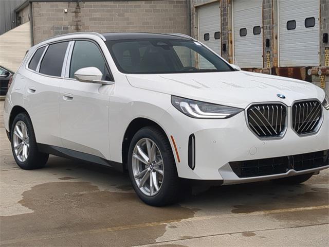 Photo of 2025 Alpine White BMW X3