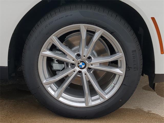 Photo of 2025 Alpine White BMW X3