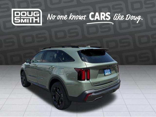 Photo of 2025 Jungle Green Kia Sorento