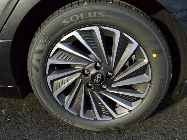 Photo of 2025 Portofino Gray Hyundai SONATA Hybrid