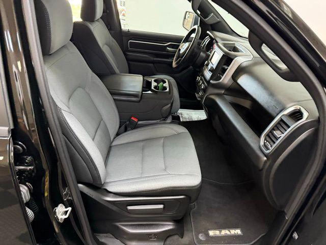 Photo of 2024 Diamond Black RAM 1500