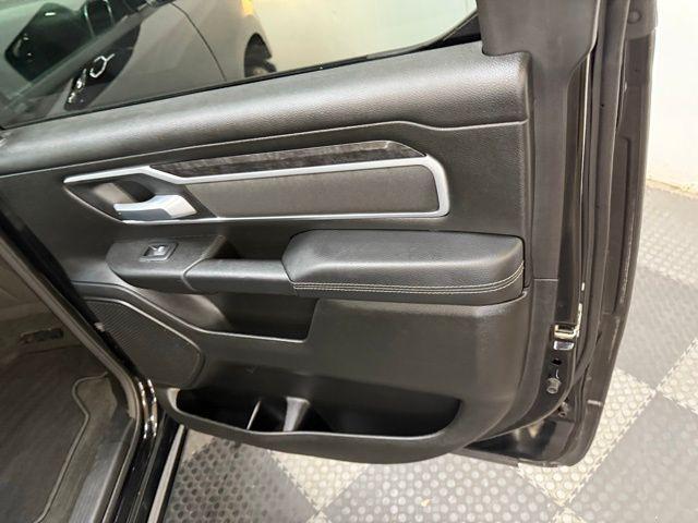 Photo of 2024 Diamond Black RAM 1500