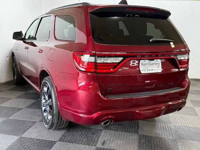 Photo of 2024 Octane Red Pearlcoat Dodge Durango
