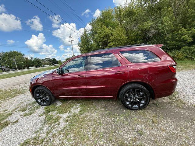 Photo of 2024 Octane Red Pearlcoat Dodge Durango