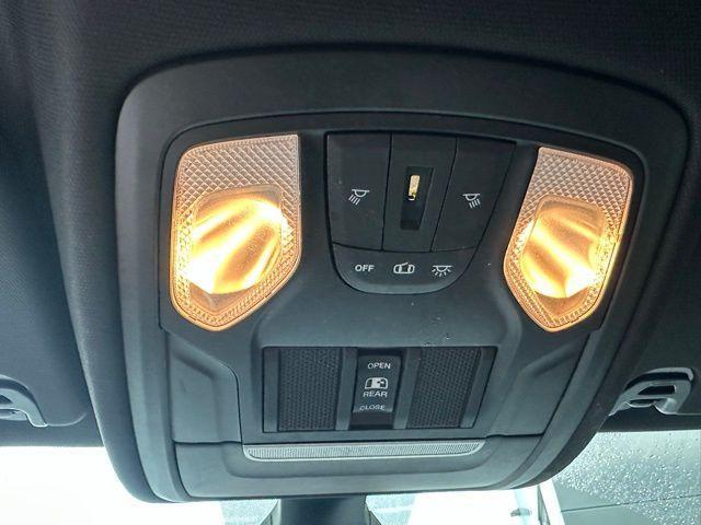 Photo of 2019 Diamond Black RAM 1500