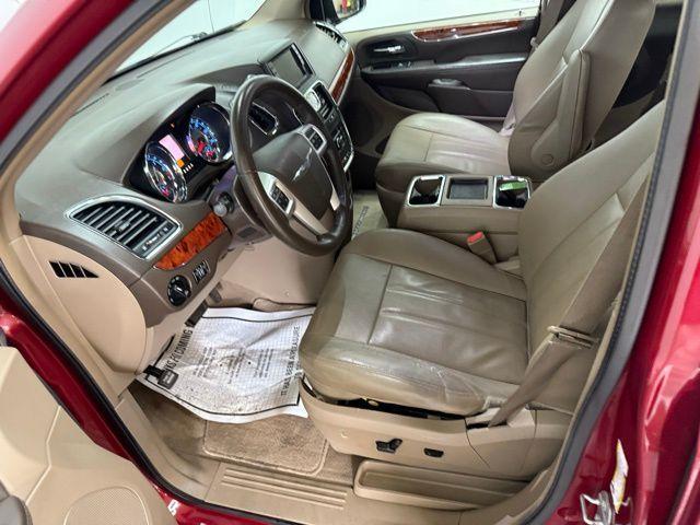 Photo of 2016 Deep Cherry Red Crystal Pearlcoat Chrysler Town & Country
