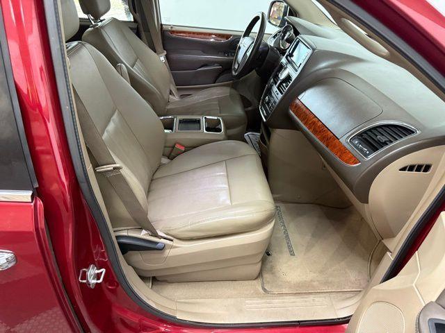 Photo of 2016 Deep Cherry Red Crystal Pearlcoat Chrysler Town & Country