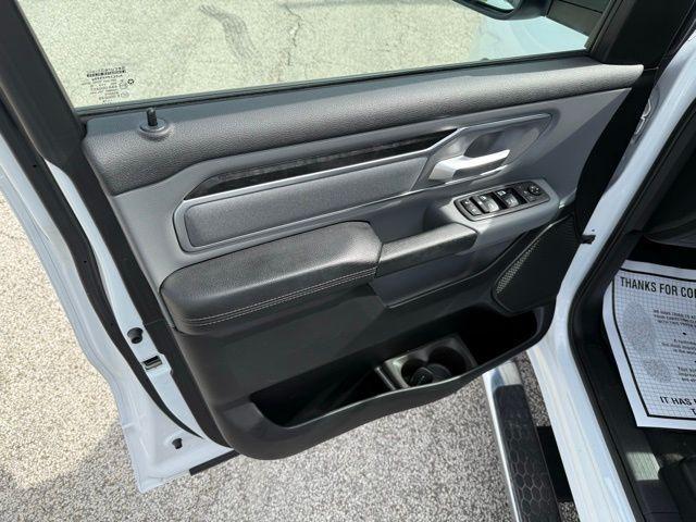 Photo of 2019 Bright White Clearcoat RAM 1500
