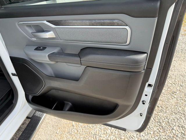 Photo of 2019 Bright White Clearcoat RAM 1500