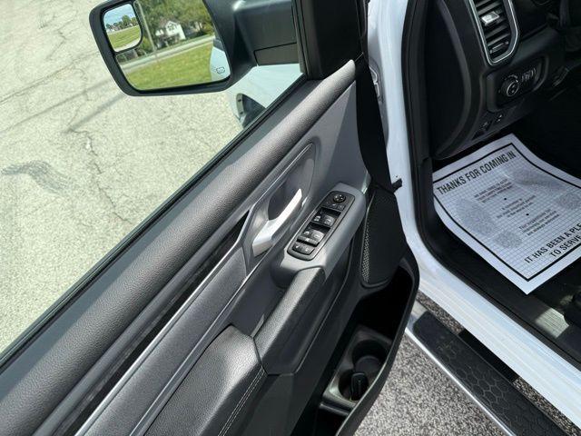 Photo of 2019 Bright White Clearcoat RAM 1500