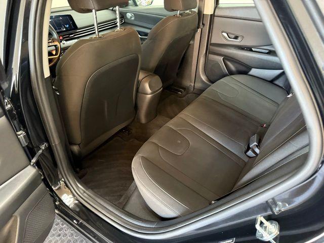 Photo of 2023 Phantom Black Hyundai ELANTRA