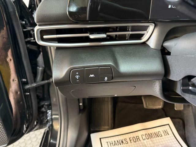 Photo of 2023 Phantom Black Hyundai ELANTRA