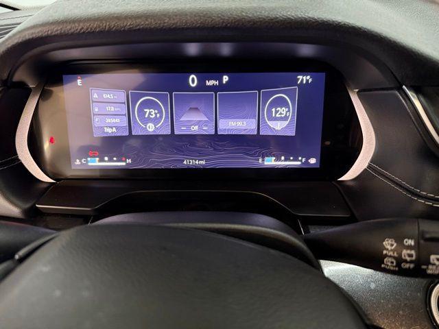 Photo of 2021 Metallic Jeep Grand Cherokee L