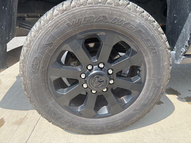 Photo of 2023 Diamond Black RAM 3500