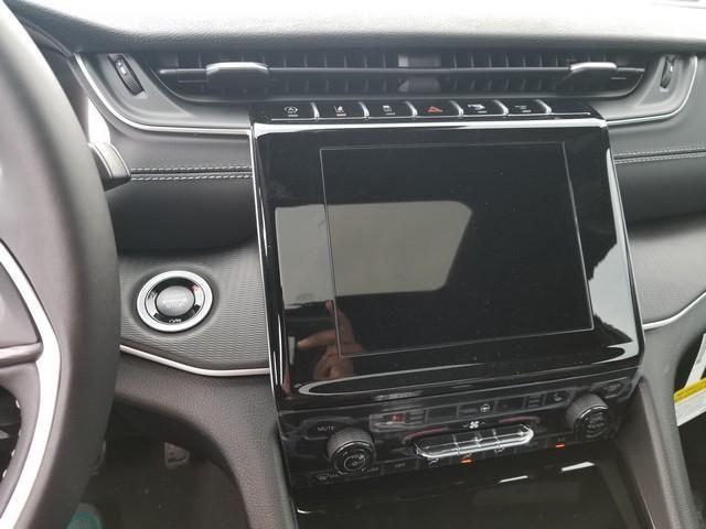 Photo of 2025 Diamond Black Jeep Grand Cherokee