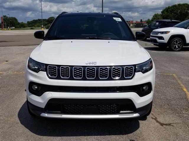 Photo of 2025 Bright White Clearcoat Jeep Compass