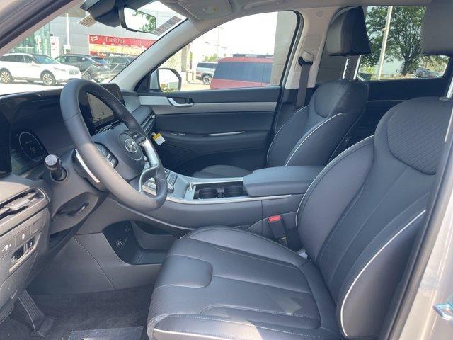 Photo of 2025 Silver Hyundai PALISADE