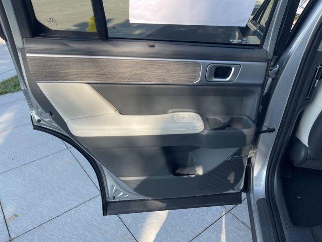 Photo of 2025 Shimmering Silver Hyundai SANTA FE HEV