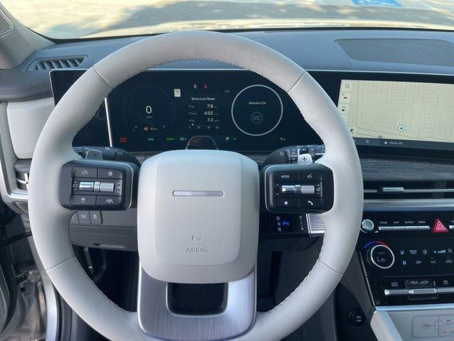 Photo of 2025 Shimmering Silver Hyundai SANTA FE HEV