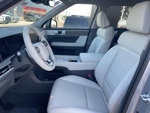 Photo of 2025 Shimmering Silver Hyundai SANTA FE HEV
