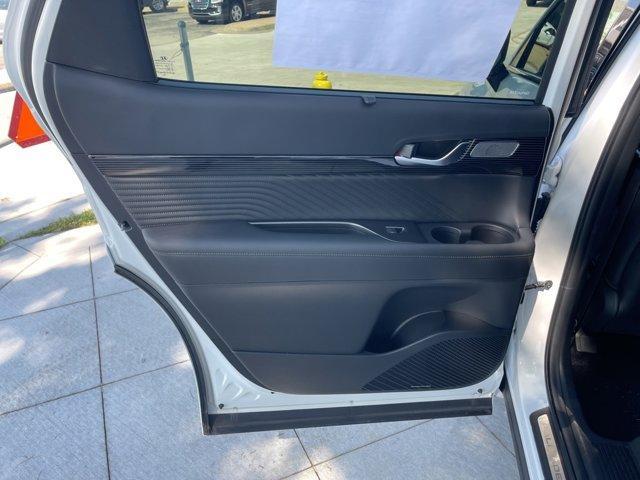 Photo of 2025 Hyper White Hyundai PALISADE