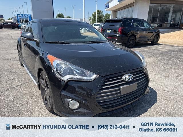 Photo of 2013 Ultra Black Pearl Hyundai Veloster