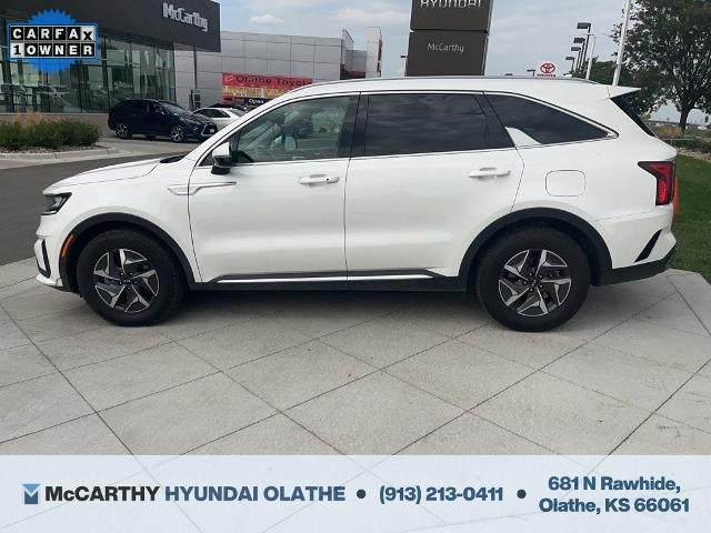 Photo of 2021 Snow White Pearl Kia Sorento Hybrid
