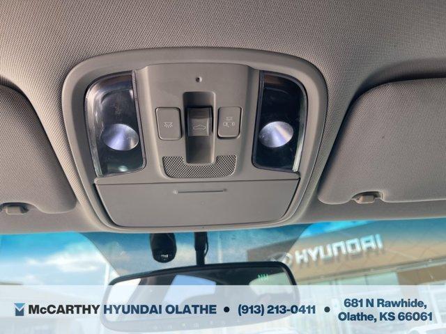 Photo of 2018 Ebony Black Kia Optima